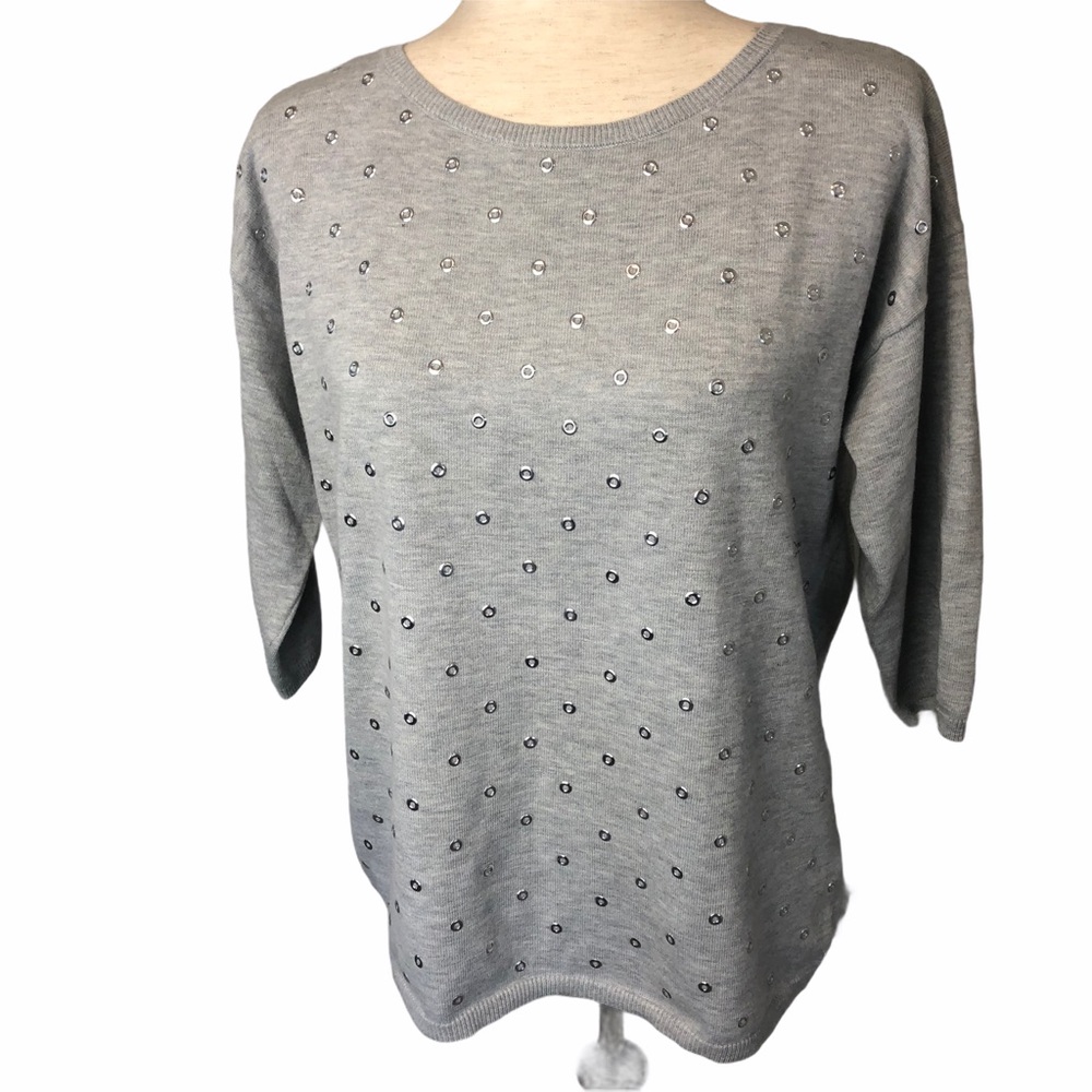 Gray Sweater With Grommet Detail Women’s Size Small 1/2 Sleeve